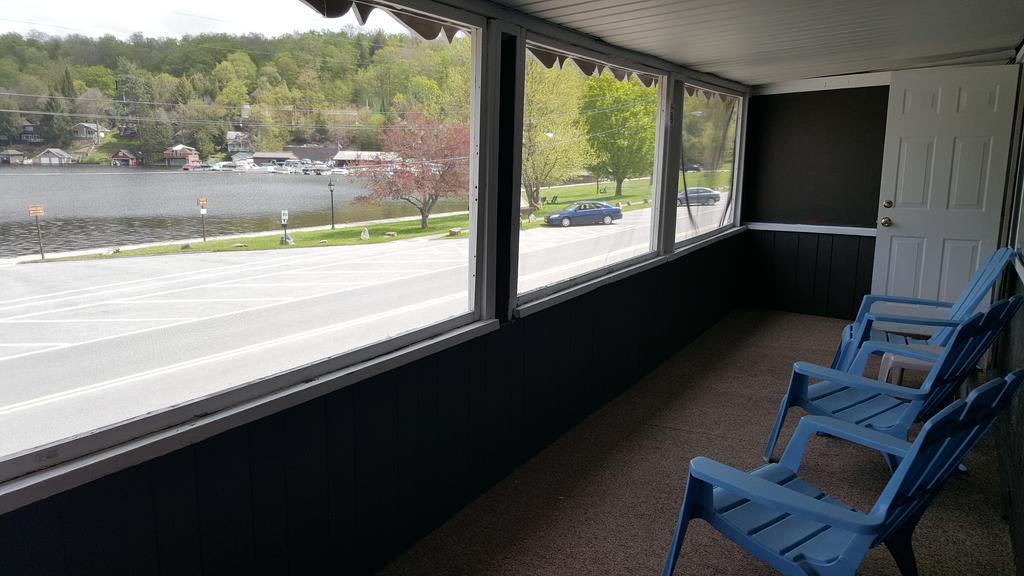 Clark'S Beach Motel Old Forge Luaran gambar