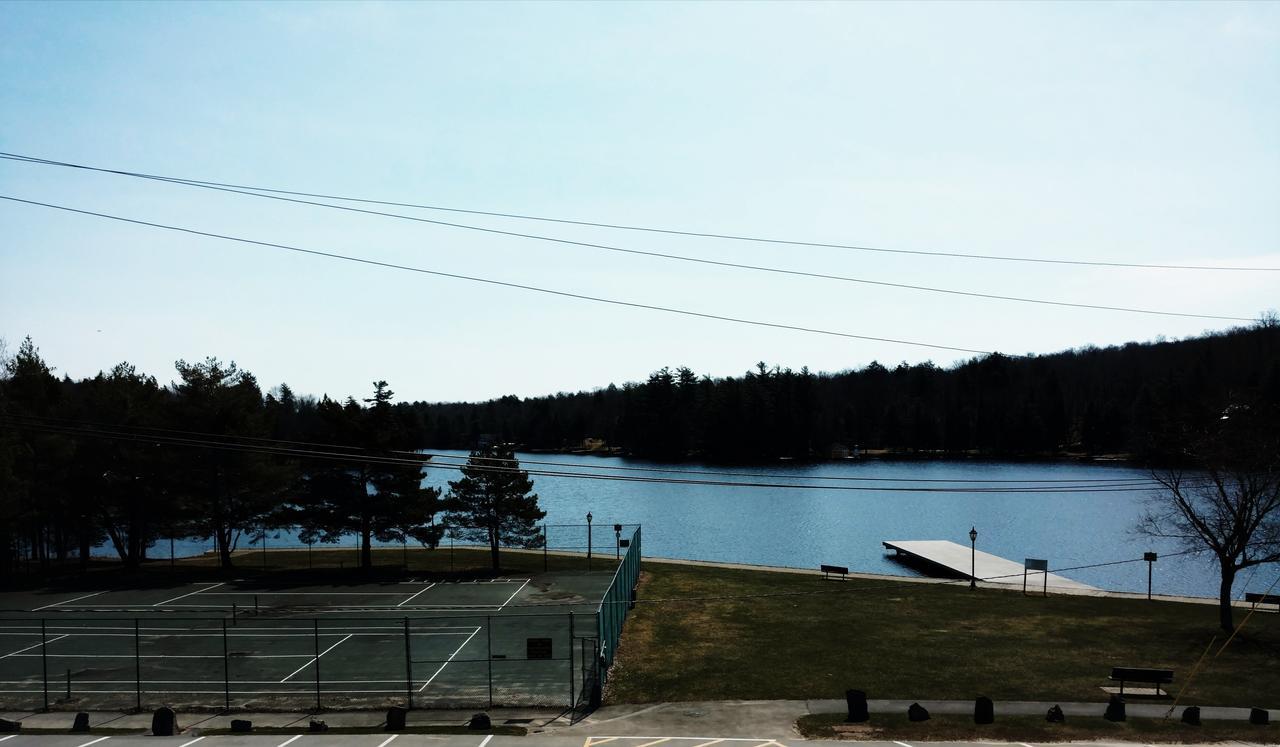 Clark'S Beach Motel Old Forge Luaran gambar