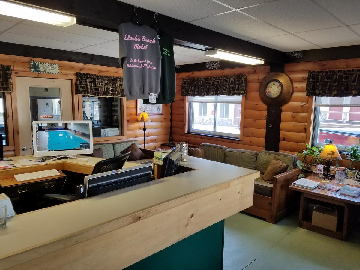 Clark'S Beach Motel Old Forge Luaran gambar