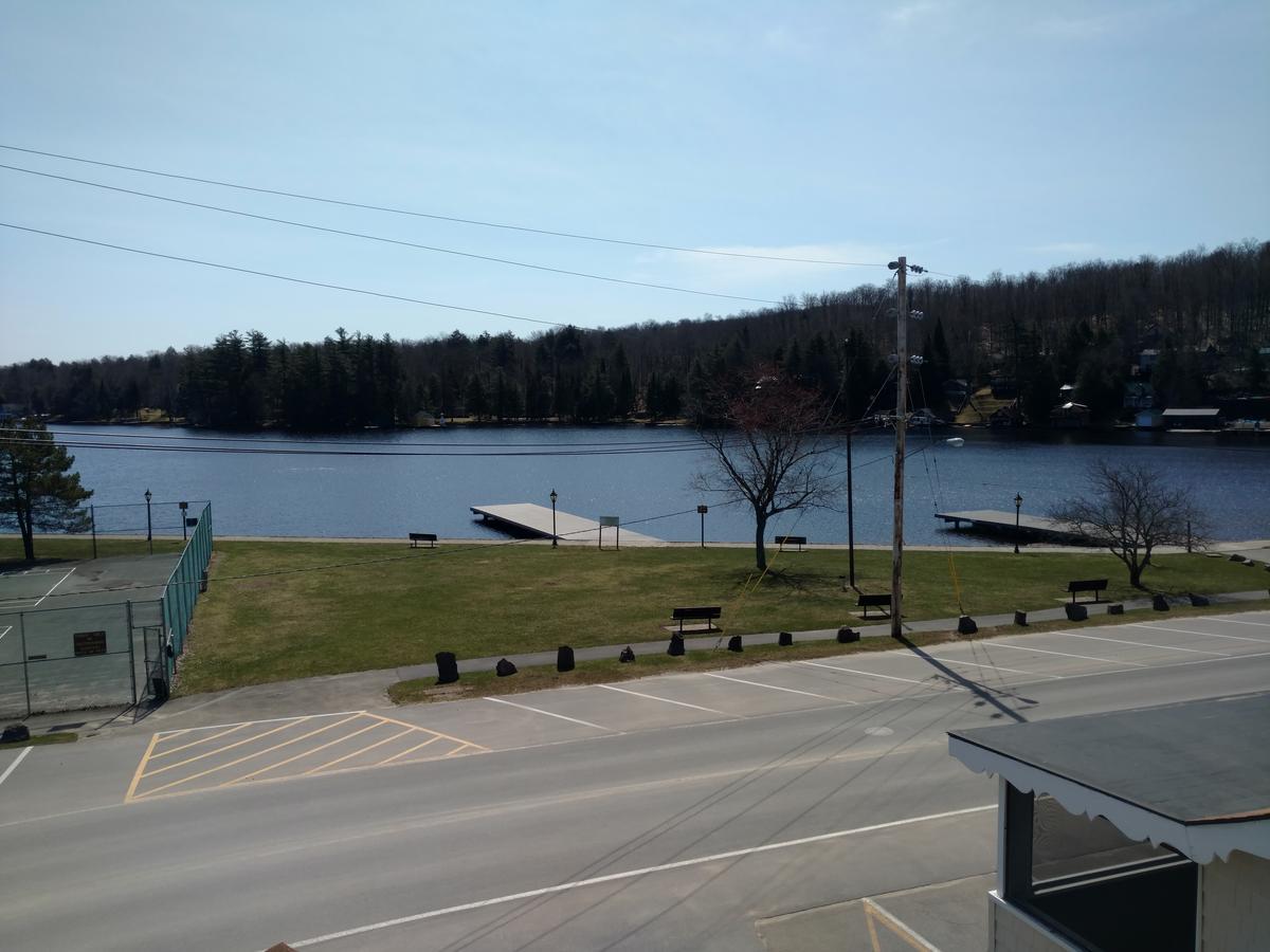 Clark'S Beach Motel Old Forge Luaran gambar
