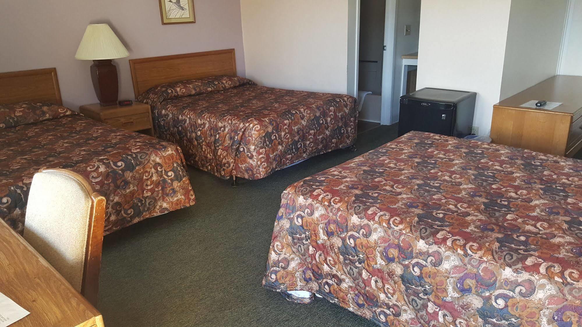 Clark'S Beach Motel Old Forge Luaran gambar