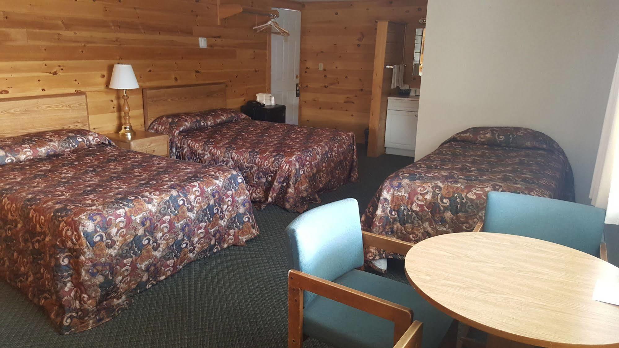 Clark'S Beach Motel Old Forge Luaran gambar